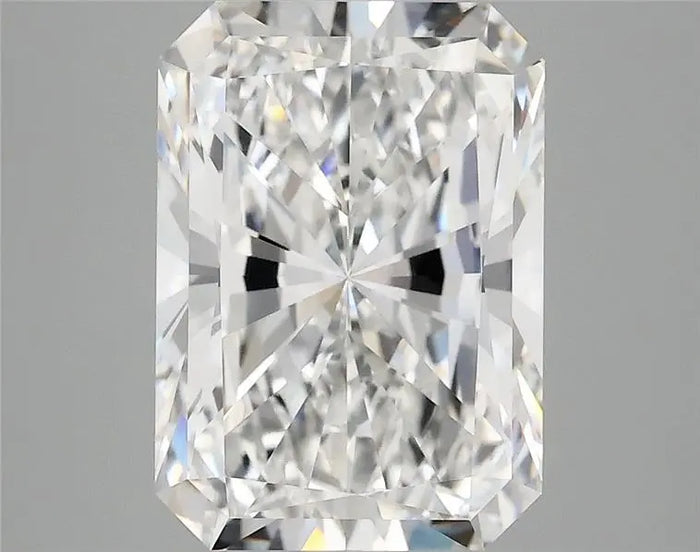 4.08 Carat · RADIANT · E · VVS2 · IGI · Excellent Cut