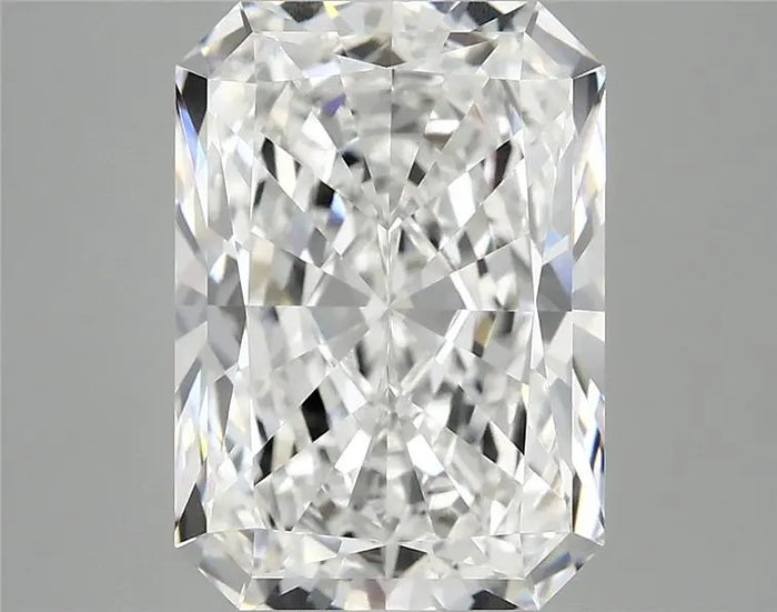 4.06 Carat · RADIANT · E · VVS2 · IGI · Excellent Cut