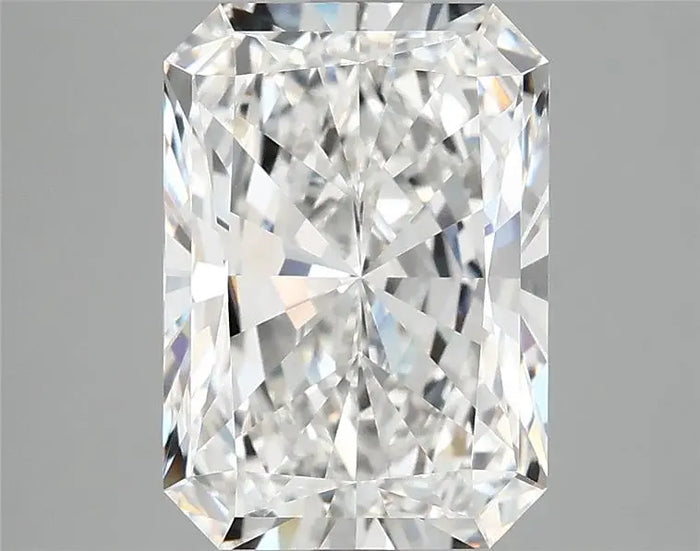 3.92 Carat · RADIANT · E · VS1 · IGI · Excellent Cut