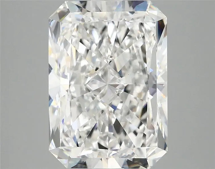 4.04 Carat · RADIANT · E · VVS2 · IGI · Excellent Cut
