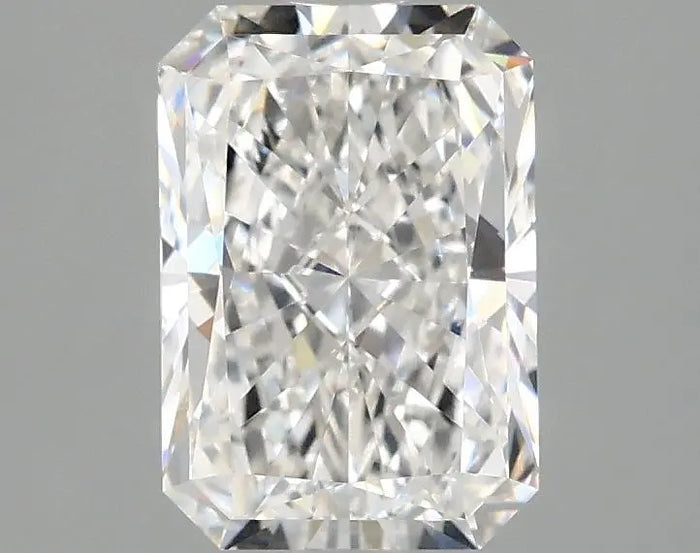 1.56 Carat · RADIANT · E · VVS2 · IGI · Excellent Cut