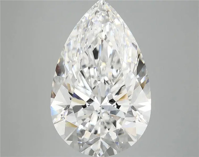 7.38 Carat · PEAR · E · VVS2 · IGI · Excellent Cut