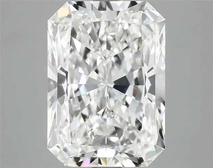 4.07 Carat · RADIANT · E · VVS2 · IGI · Excellent Cut