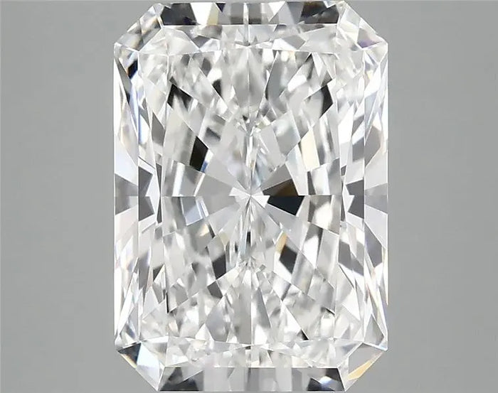 3.96 Carat · RADIANT · D · VVS2 · IGI · Excellent Cut