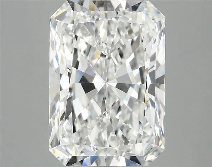 4.04 Carat · RADIANT · E · VVS2 · IGI · Excellent Cut