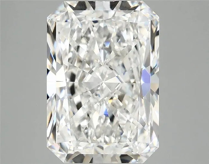 4.04 Carat · RADIANT · E · VVS2 · IGI · Excellent Cut