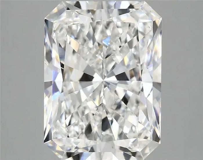 4.09 Carat · RADIANT · E · VVS2 · IGI · Excellent Cut