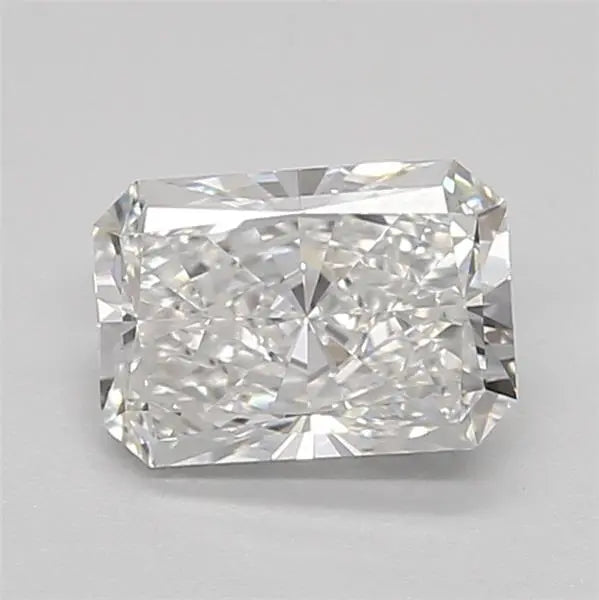 0.79 Carat · RADIANT · E · VVS1 · IGI · Excellent Cut