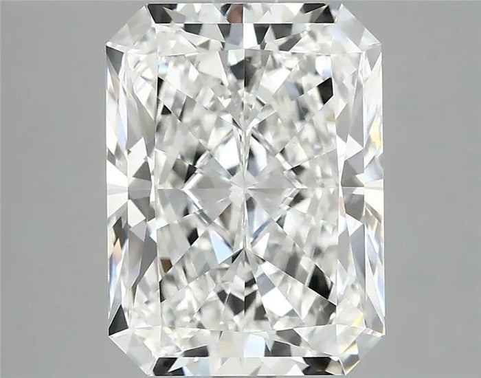 4.04 Carat · RADIANT · E · VVS2 · IGI · Excellent Cut