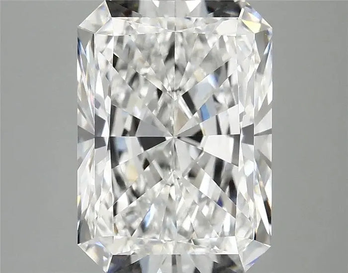 4.04 Carat · RADIANT · E · VVS2 · IGI · Excellent Cut