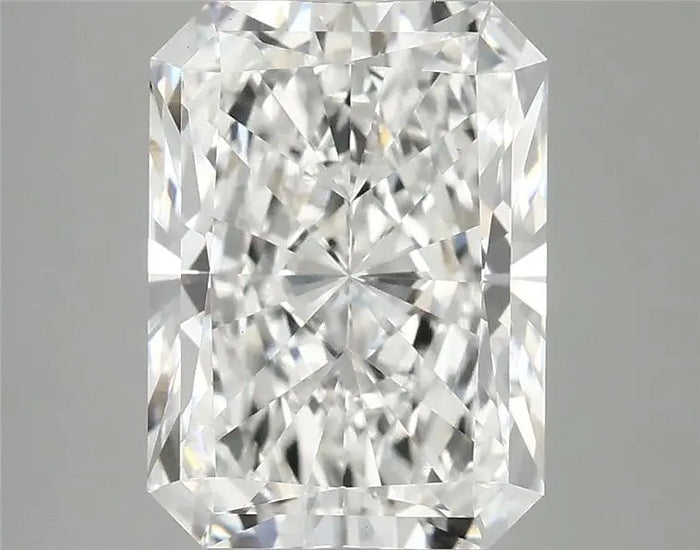 4.05 Carat · RADIANT · E · VVS2 · IGI · Excellent Cut