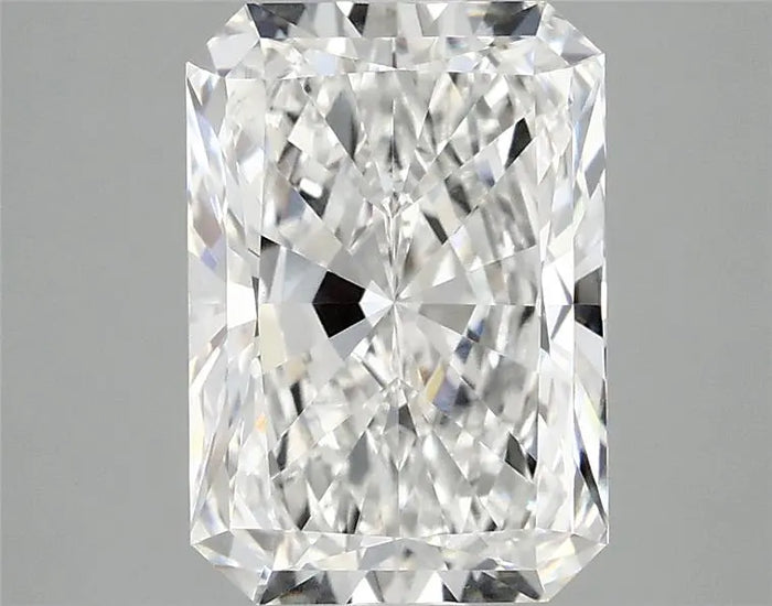 3.08 Carat · RADIANT · E · VVS2 · IGI · Excellent Cut