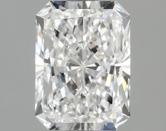 1.59 Carat · RADIANT · E · VVS2 · IGI · Excellent Cut