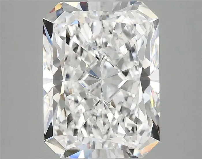 4.19 Carat · RADIANT · D · VVS2 · IGI · Excellent Cut