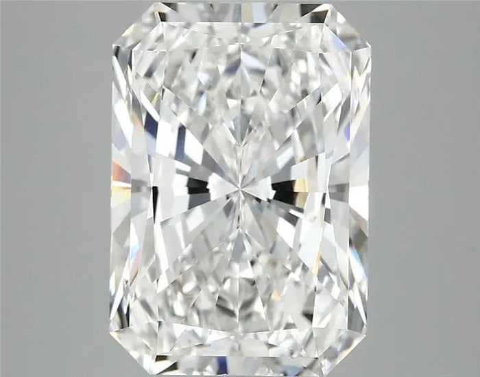 4.08 Carat · RADIANT · E · VVS2 · IGI · Excellent Cut