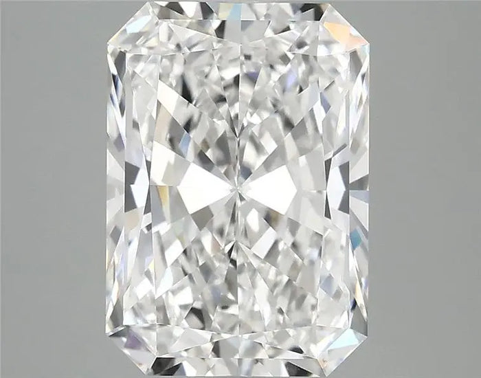 4.04 Carat · RADIANT · E · VVS2 · IGI · Excellent Cut
