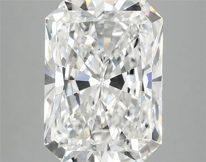 4.08 Carat · RADIANT · E · VVS2 · IGI · Excellent Cut