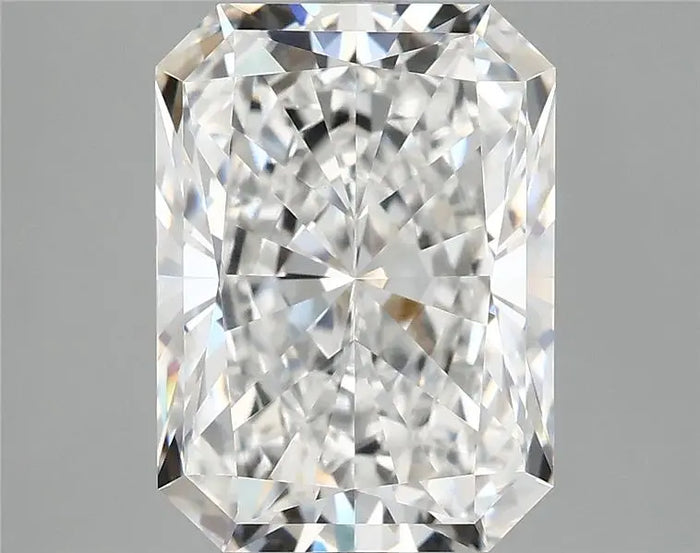 4.09 Carat · RADIANT · E · VVS2 · IGI · Excellent Cut