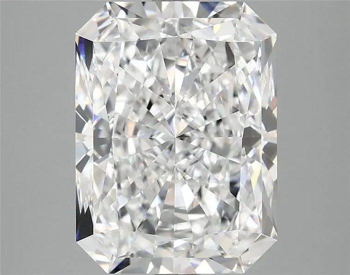 3.95 Carat · RADIANT · D · VVS2 · IGI · Excellent Cut