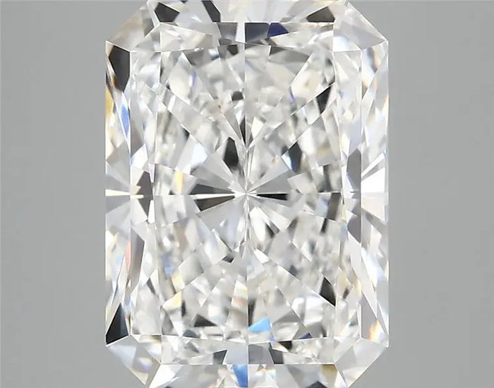 4.06 Carat · RADIANT · E · VVS2 · IGI · Excellent Cut