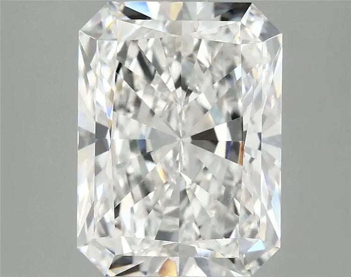 3.92 Carat · RADIANT · E · VVS2 · IGI · Excellent Cut