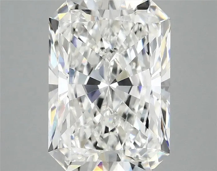 4.07 Carat · RADIANT · E · VVS2 · IGI · Excellent Cut