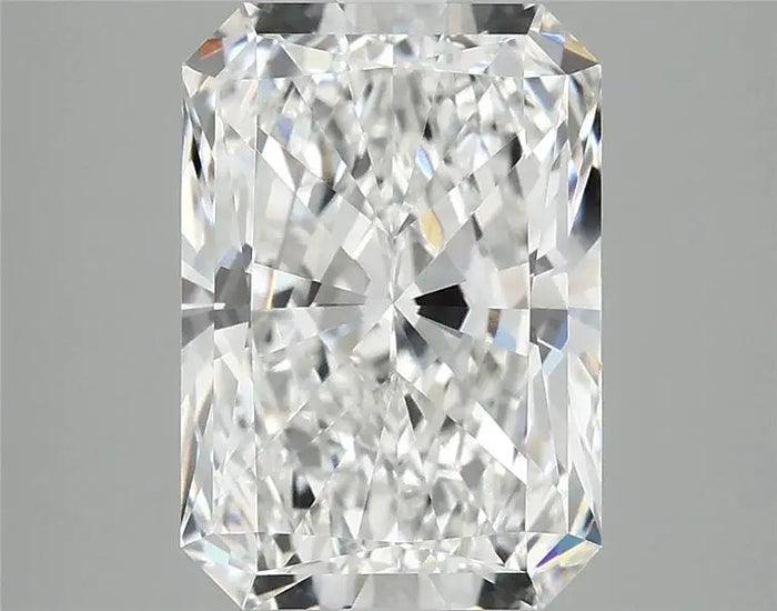 3.93 Carat · RADIANT · E · VVS2 · IGI · Excellent Cut