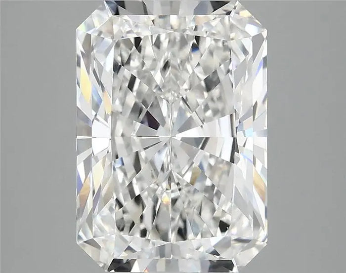 4.05 Carat · RADIANT · E · VVS2 · IGI · Excellent Cut