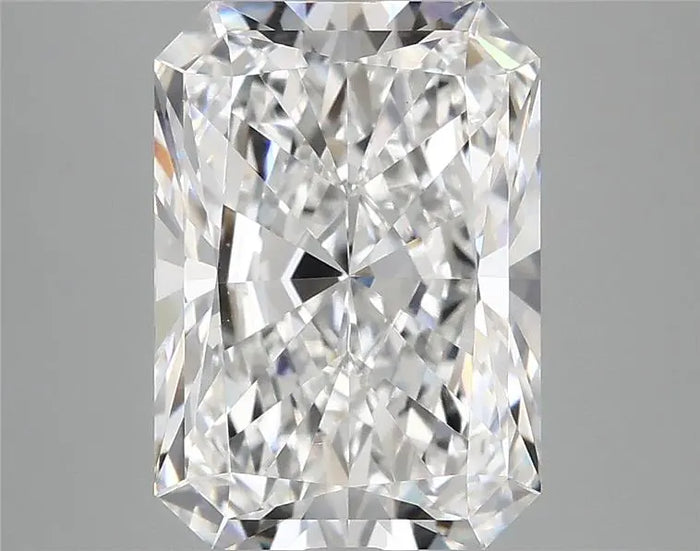 4.31 Carat · RADIANT · E · VVS2 · IGI · Excellent Cut