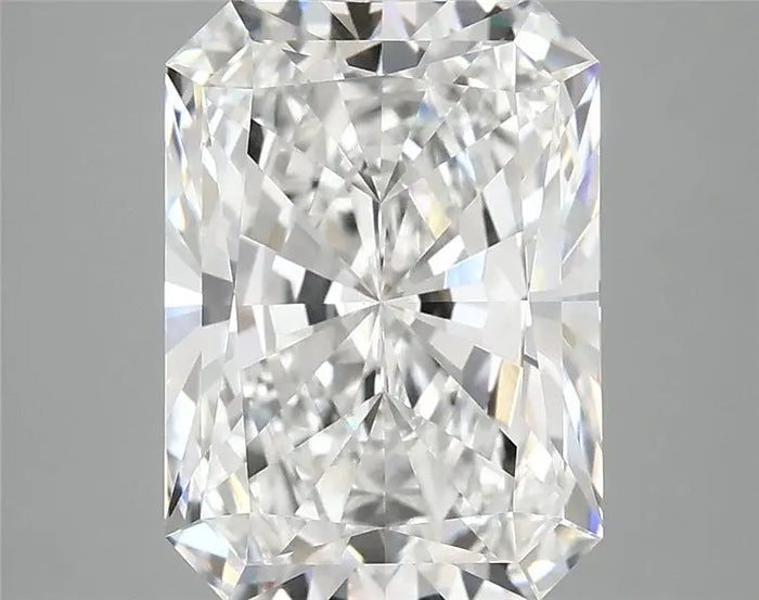 4.09 Carat · RADIANT · D · VVS2 · IGI · Excellent Cut