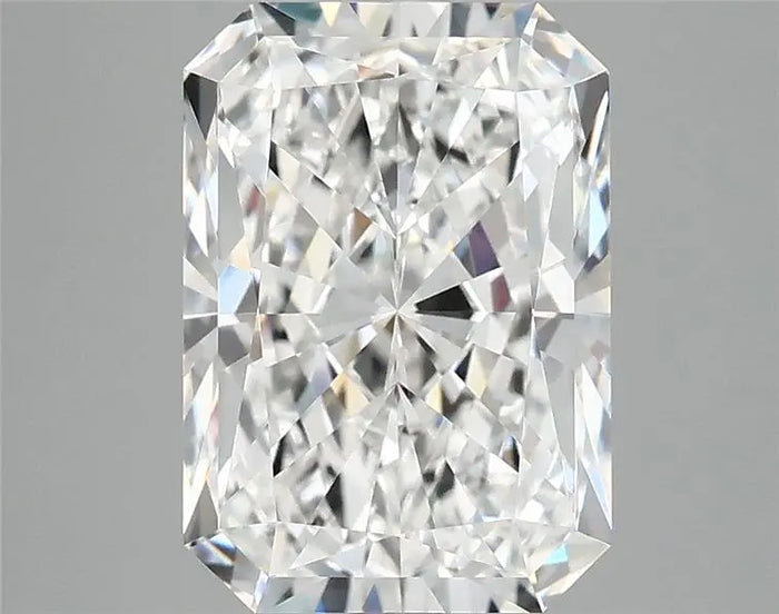 4.09 Carat · RADIANT · E · VVS2 · IGI · Excellent Cut