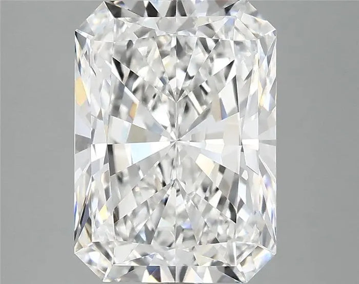 4.18 Carat · RADIANT · D · VVS2 · IGI · Excellent Cut