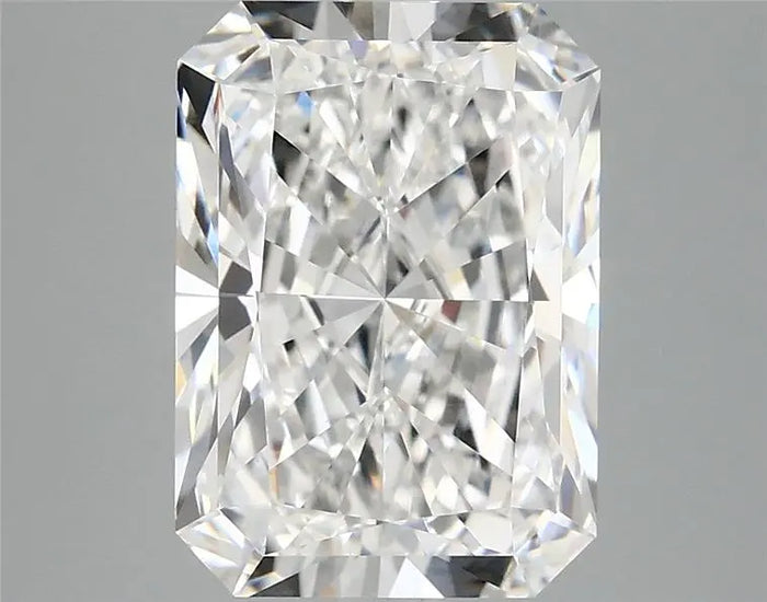 4.17 Carat · RADIANT · D · VVS2 · IGI · Excellent Cut