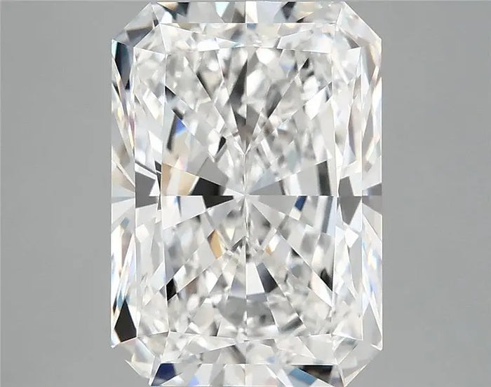4.98 Carat · RADIANT · E · VVS2 · IGI · Excellent Cut