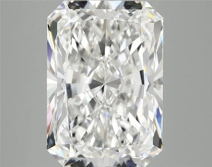 4.05 Carat · RADIANT · E · VVS2 · IGI · Excellent Cut