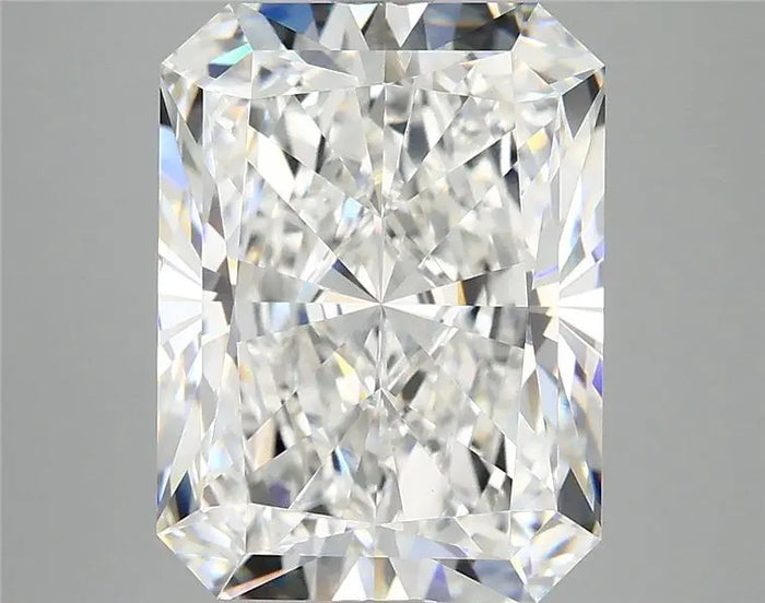 6.10 Carat · RADIANT · E · VVS2 · IGI · Excellent Cut