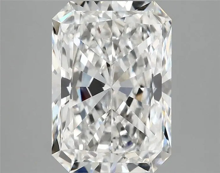 4.02 Carat · RADIANT · E · VVS2 · IGI · Excellent Cut