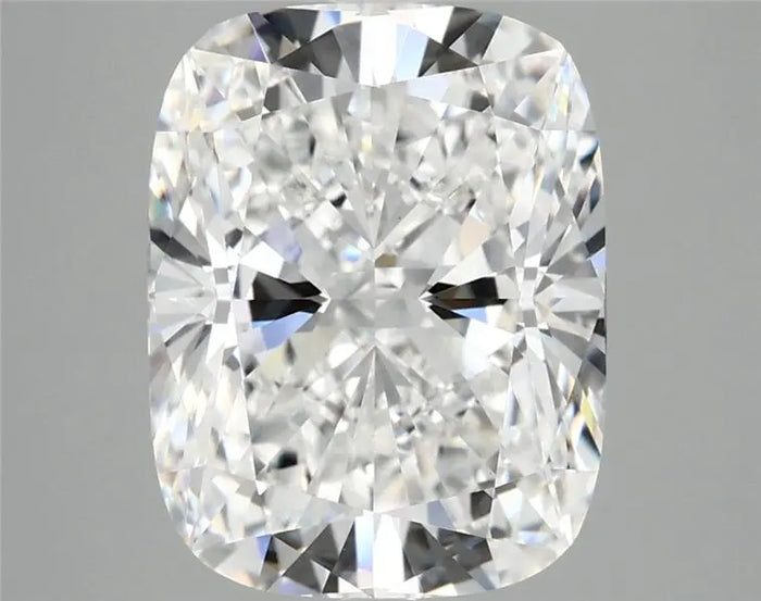 5.06 Carat · CUSHION · E · VVS2 · IGI · Excellent Cut