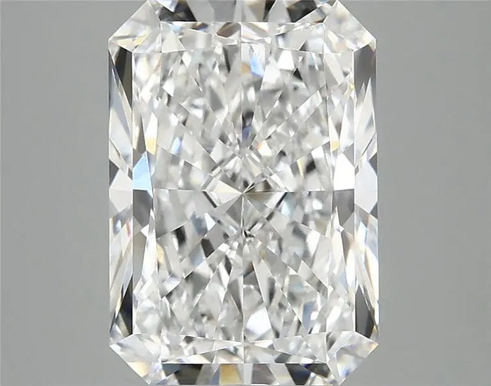 4.07 Carat · RADIANT · D · VVS2 · IGI · Excellent Cut