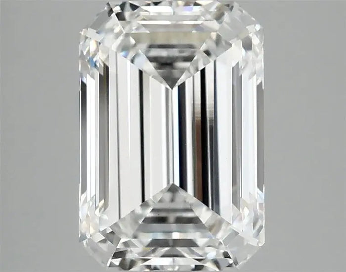 3.90 Carat · EMERALD · E · VS1 · IGI · Excellent Cut