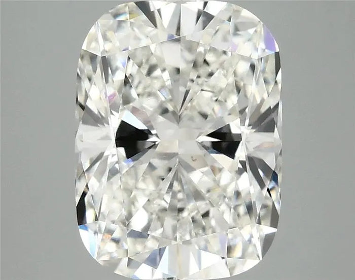 4.04 Carat · CUSHION · G · VS2 · IGI · Excellent Cut