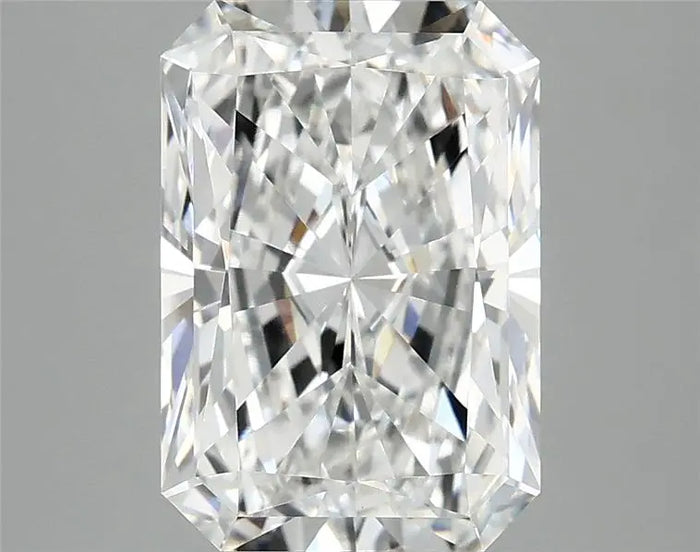 3.76 Carat · RADIANT · E · VVS2 · IGI · Excellent Cut