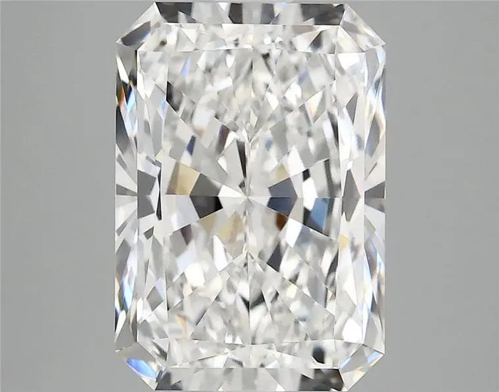 4.05 Carat · RADIANT · E · VVS2 · IGI · Excellent Cut