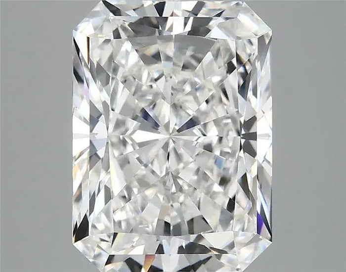 4.06 Carat · RADIANT · E · VVS2 · IGI · Excellent Cut