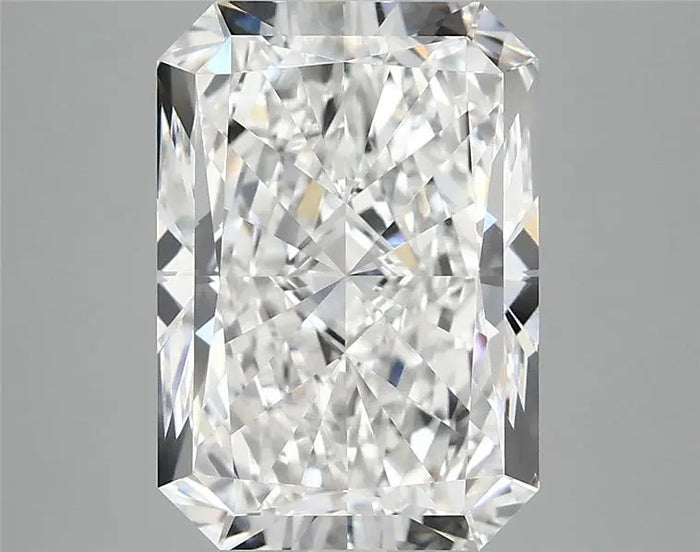 4.06 Carat · RADIANT · E · VVS2 · IGI · Excellent Cut
