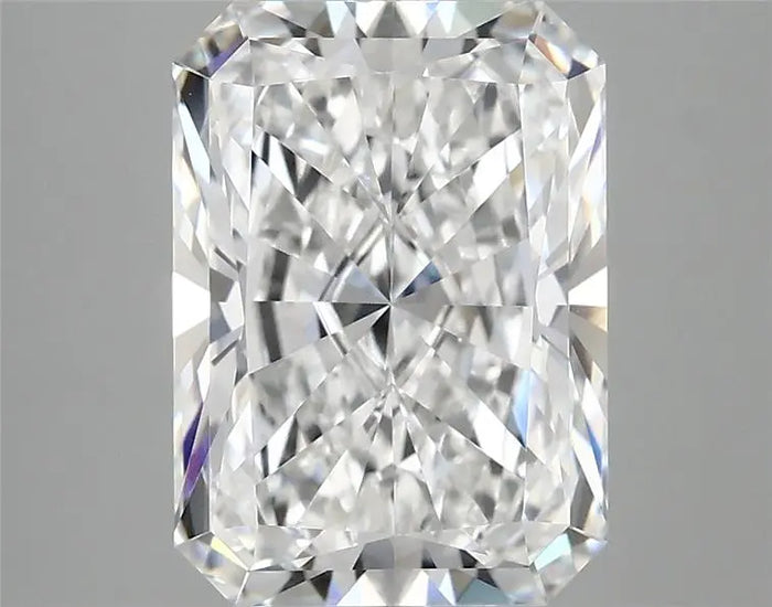4.05 Carat · RADIANT · E · VVS2 · IGI · Excellent Cut