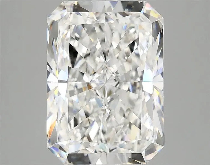 4.09 Carat · RADIANT · E · VVS2 · IGI · Excellent Cut