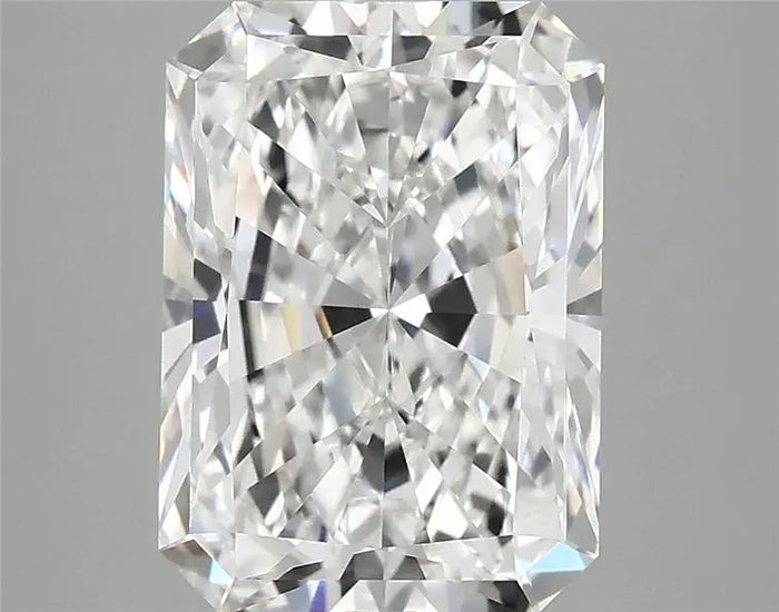 4.06 Carat · RADIANT · E · VVS2 · IGI · Excellent Cut