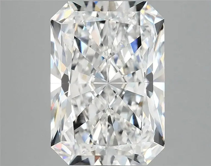 4.09 Carat · RADIANT · D · VVS2 · IGI · Excellent Cut