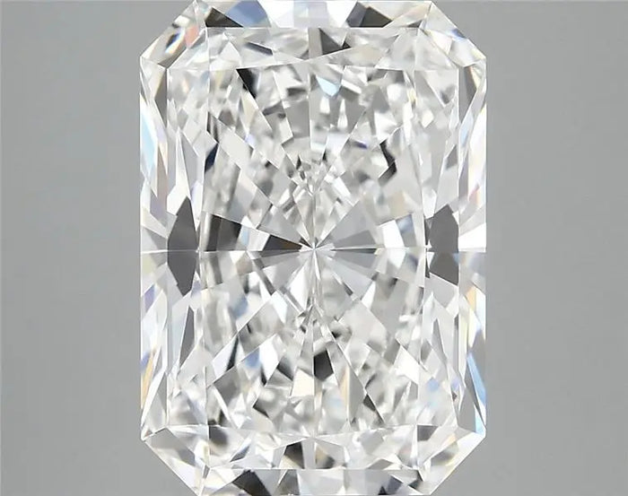 3.81 Carat · RADIANT · E · VVS2 · IGI · Excellent Cut